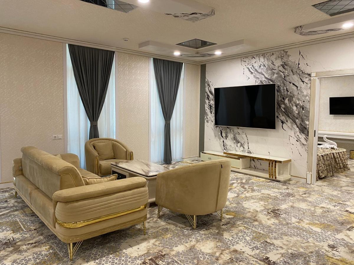 Turon City Plaza Buchara Zewnętrze zdjęcie